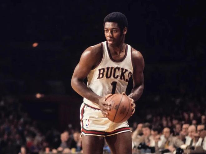 一个重要比 一个重要比